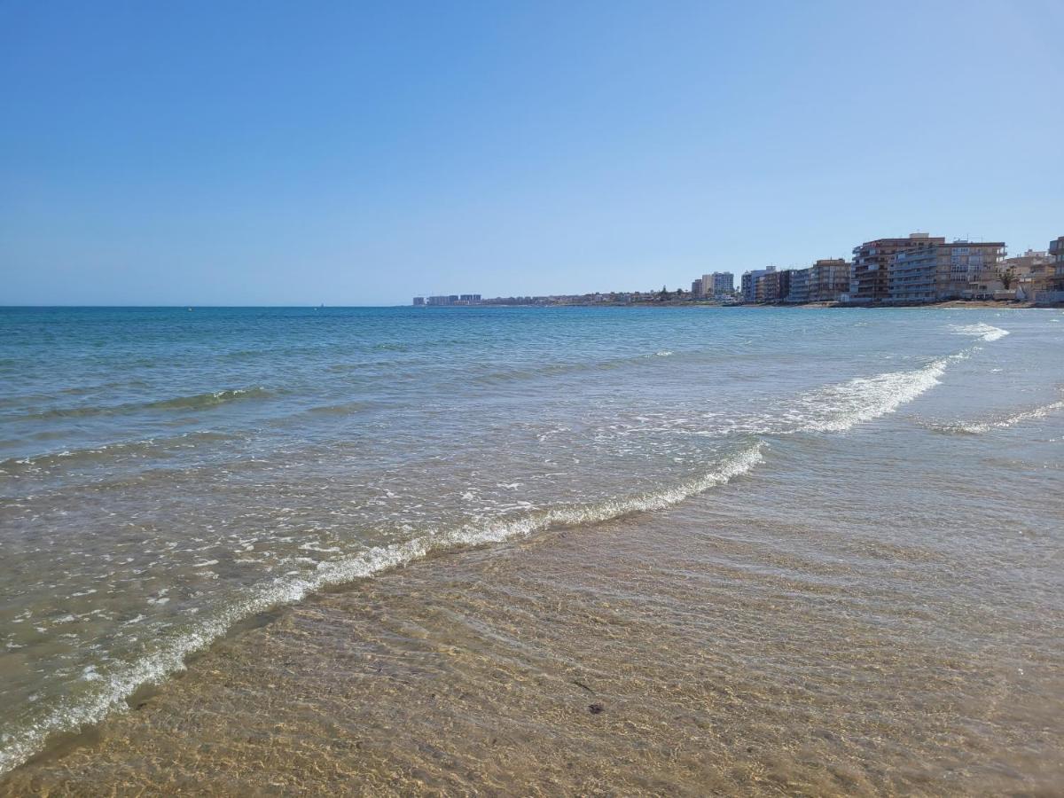 Chilledholidays Apartment Torrevieja Exterior photo